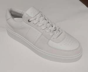 Good Man Brand Legend London Low Top Sneakers White Leather Shoes Mens 10.5